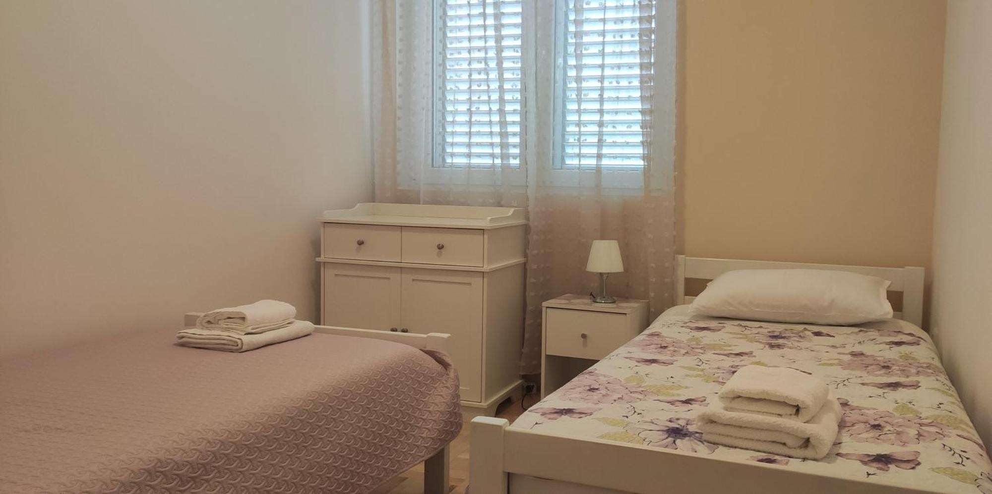 Siesta Apartments Šibenik Eksteriør billede